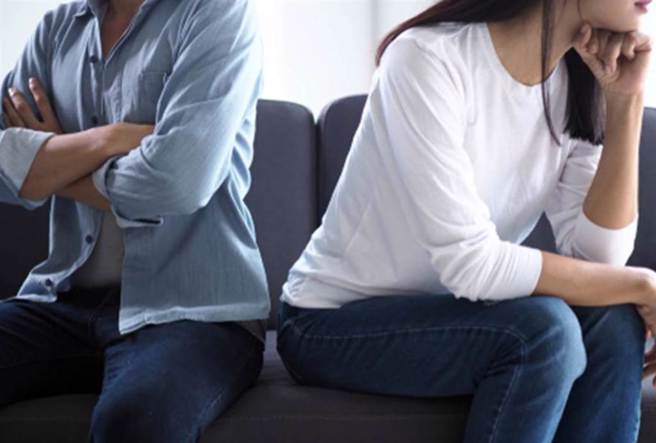 5月份摩羯座、天秤座、金牛座、双子座、天蝎座的感情运势不顺。(示意图／Shutterstock)