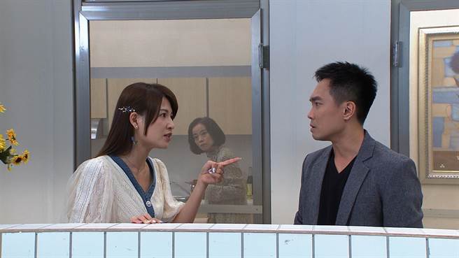 许仁杰和谢京颖为一夜情争论，全被范瑞君听见。（民视提供）