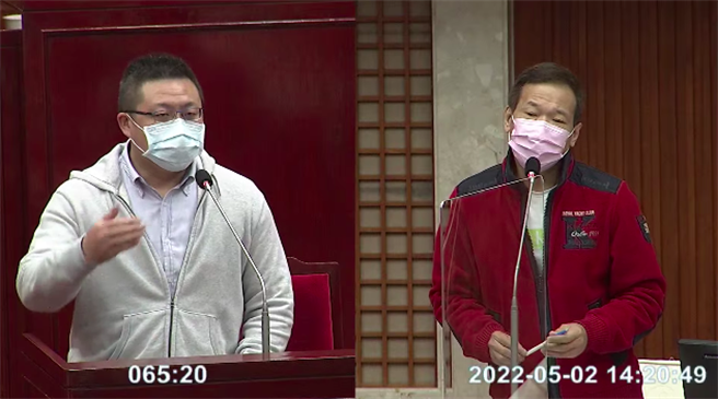 台北市议员锺小平质询北农染疫情形。（摘自议会