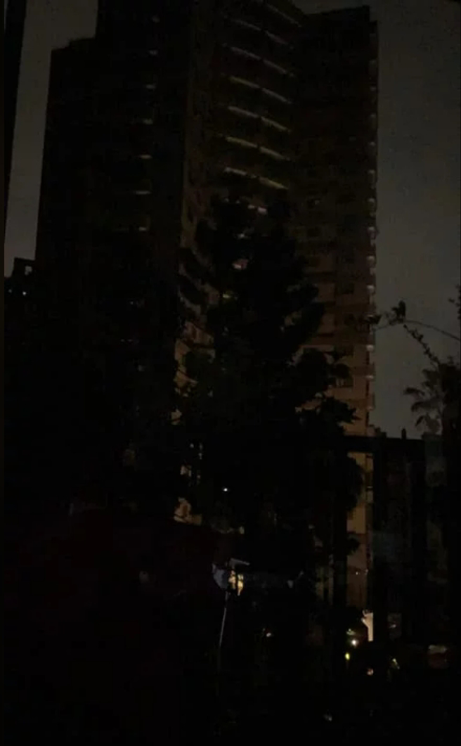 台北市士林區部分地區今晚傳出停電情況。（圖／翻攝臉書社團「靠北天母幫」）