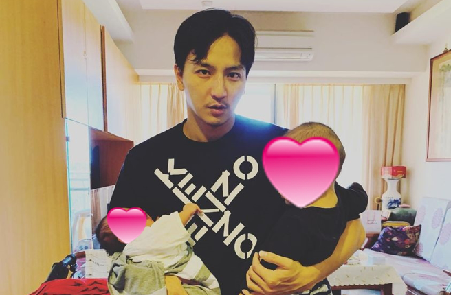 小煜藏不住當奶爸的喜悅。（圖/小煜FB）