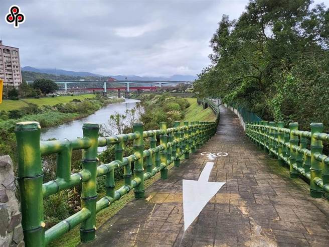 ▲基隆市长林右昌表示，基隆河岸自行车道将于今年底全线串通。（基隆市政府提供／张志康基隆传真）