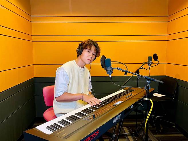 蔡明仁返回家乡马来西亚宣传专辑。（好朋友工作室提供）