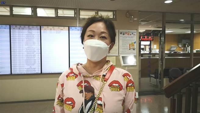 「情欲女作家」香娜，本名徐尚懿。（本报资料照片）