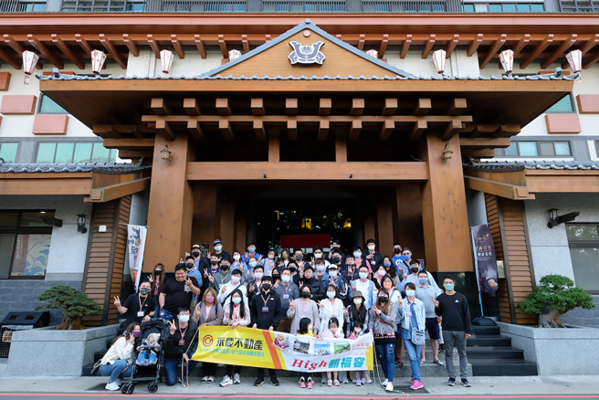 今年3月份兩家店同步突破單月1,000萬元業績的紀錄，震撼新竹地區。（永慶房產集團提供）