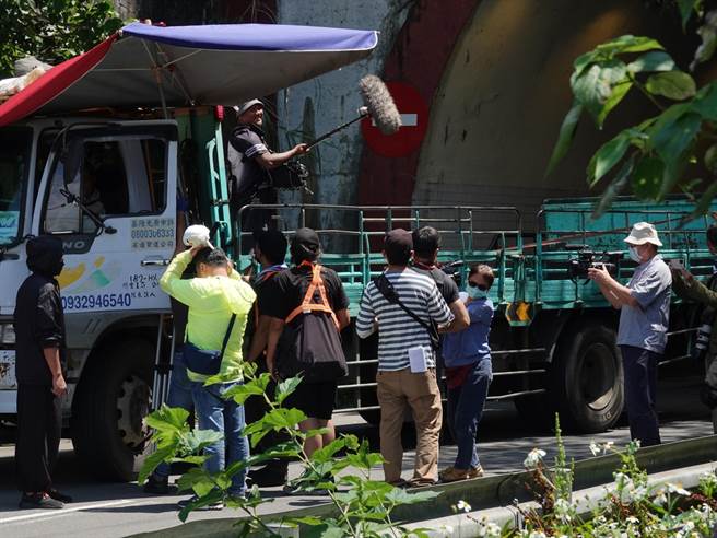 《搜寻者》先前赶拍中。（北投映像提供）