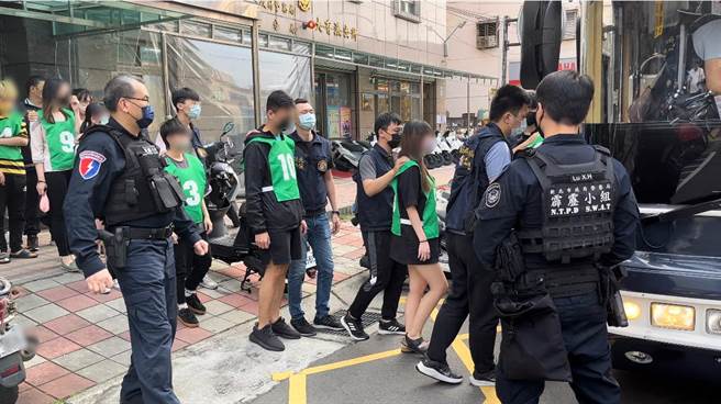 警方破获运彩赛事分析诈骗集团。（警方提供）