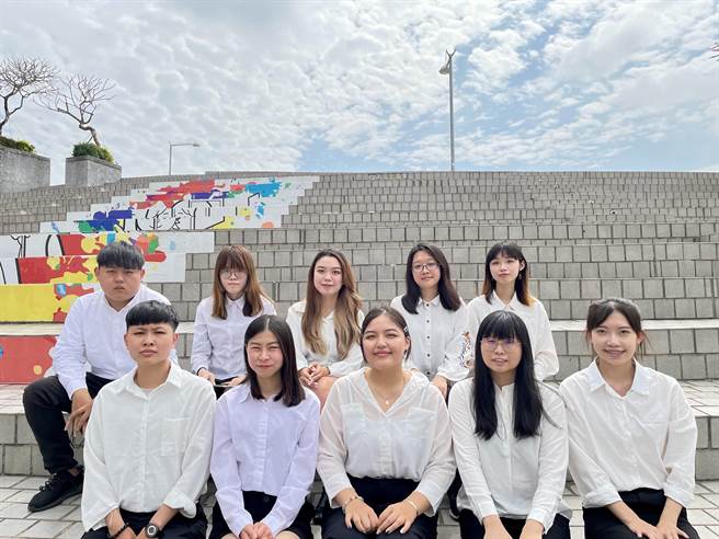 树德科大艺术管理与艺术经纪系学生毕业展《一枝B》，呈现年轻人的B级文化。（树德科大提供／林瑞益高雄传真）