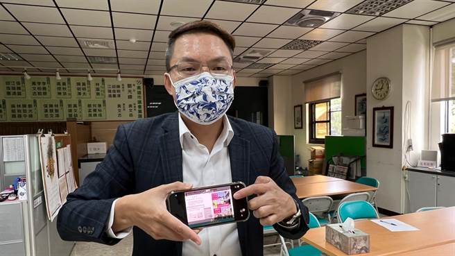 关于该争议，黄文益重申，道路更名需聆听在地心声，请市府找出解套方法。（柯宗纬摄）