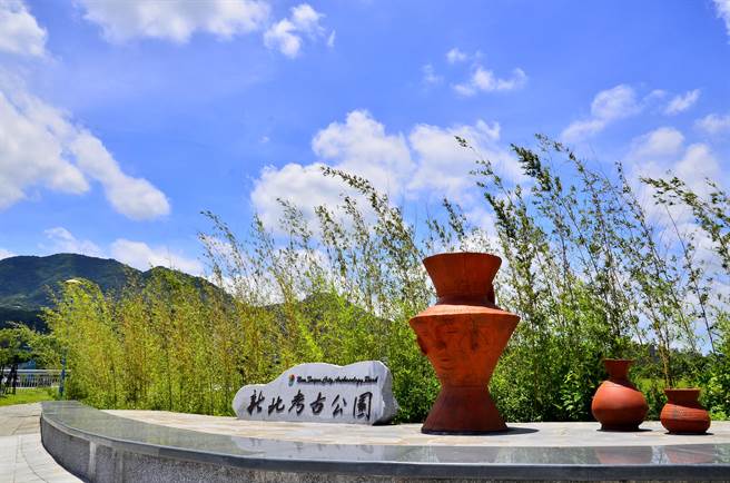 新北美学廊带 十三行、淡古串连蓝天海岸古蹟文化带。（新北市文化局提供）