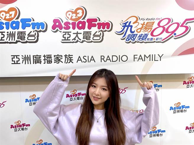 关诗敏受邀担任亚洲电台「音乐ALL STAR」五月份DJ 。(亚神音乐提供)