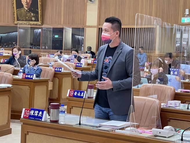 乐见立院进淡水 陈伟杰盼多项基础建设要先行。（陈伟杰提供）