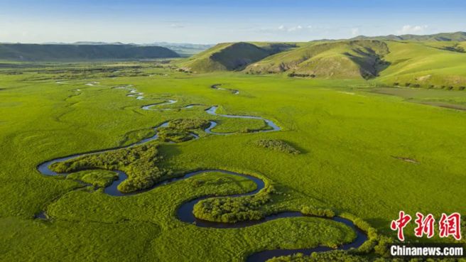 图为科右前旗九曲乌兰河。（中新社）