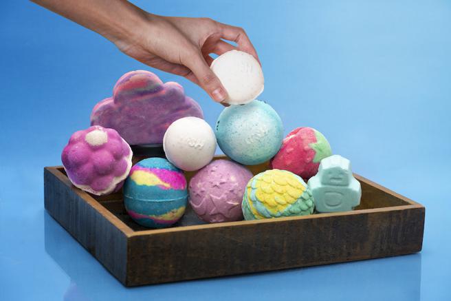 Lush睽违7年回归台湾，首站登陆京站B1 Q小路。（京站提供）
