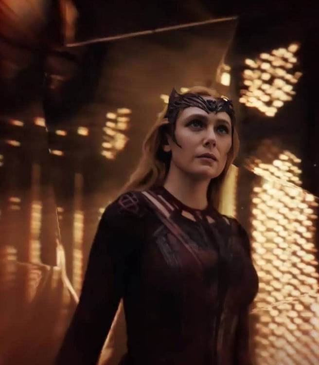 伊莉莎白欧森努力学习表演，摆脱双胞胎姊姊的光环。（取自IMDB）