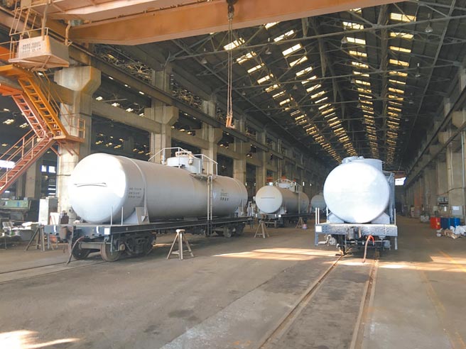 「台鐵高雄機廠」都更案上周甫通過，未料引發爭議。（林于凱提供／柯宗緯高雄傳真）