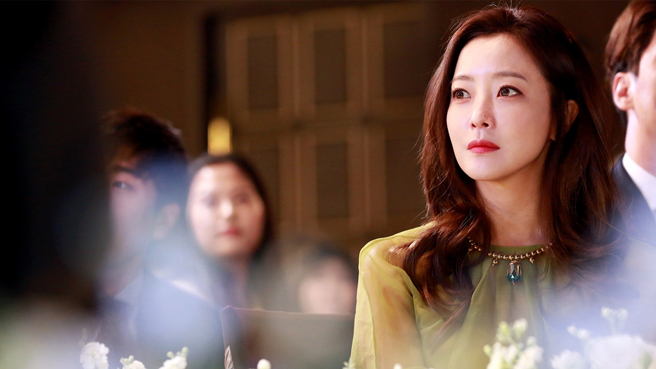 金喜善在剧中饰演超强豪门媳妇。（图／龙华电视提供）