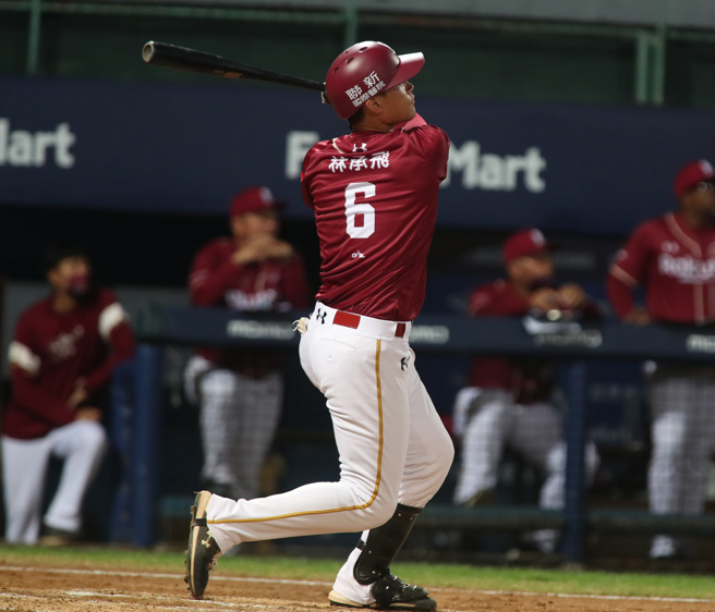 乐天桃猿林承飞。（郑任南摄）