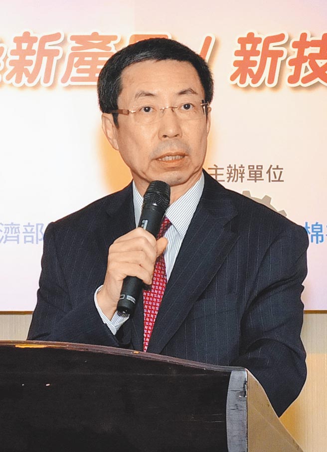 最高行政法院前院長林奇福及前法官顏南全、台南地方法院前法官蘇義洲3人，擔任富商翁茂鍾相關案件的承審法官，因事前或事後與翁有不當接觸，遭監院彈劾。（圖／吳寶安）