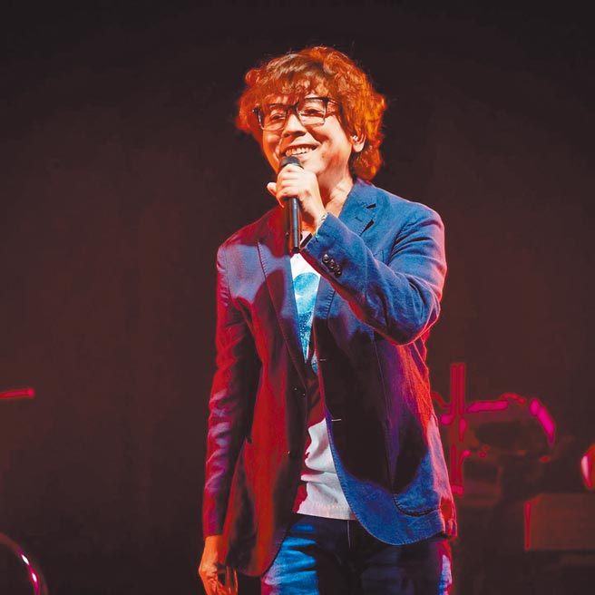 郭蘅祈瘦身7公斤，穿上20年前的牛仔裤。（祈菩行提供）