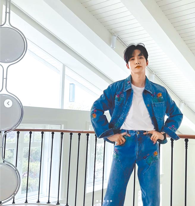 李俊昊因《衣袖红镶边》翻红后，与时尚的距离更进一步，LV是他经常穿着的品牌之一。（摘自李俊昊IG）