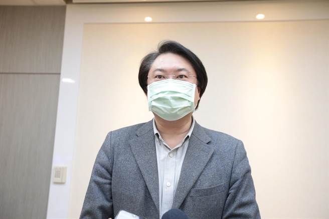 基隆市長林右昌呼籲民眾在填寫聯絡資料時，要多留意電話號碼的格式及正確性，確保能快速收到相關資訊。（基隆市政府提供／張志康基隆傳真）