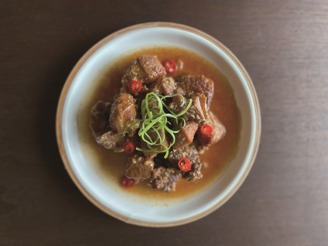 柿饼鸡汤（图／范侨芯）