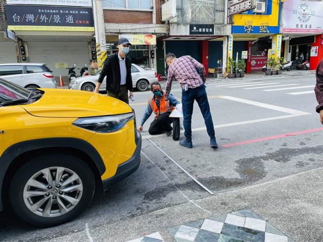 紓解停車需求，縣府規劃在中華路、中正路、和平路，增設路邊汽、機車停車格。(花蓮縣府提供／王志偉花蓮傳真）