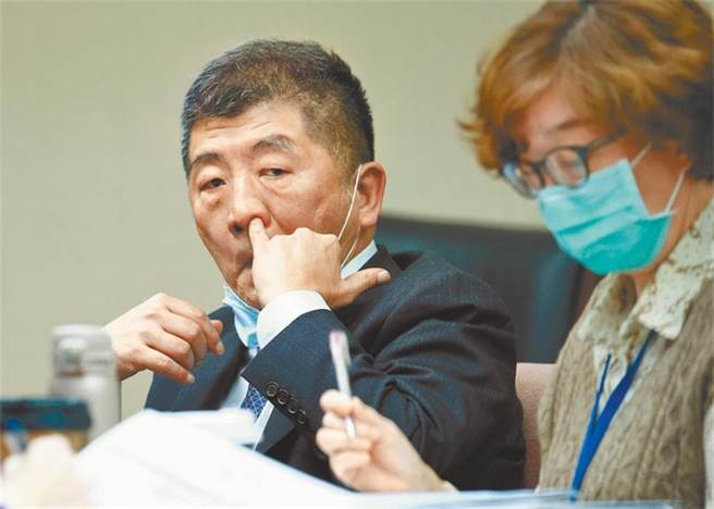 本土疫情近来万分严峻，每日确诊人数不断飙高，卫福部长陈时中屡屡脱口冷言冷语，反弹声浪不断。(本报资料照)
