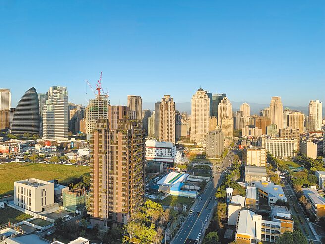 台中市七期下半年有宝玺、联聚、丰邑、兴富发与中悦合建案等预售新案接力进场。（业者提供）