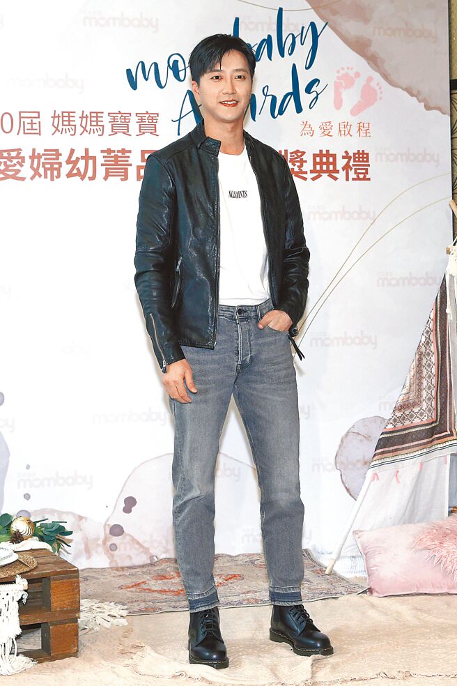 江宏杰抚养1女1子当单亲爸。（资料照片）