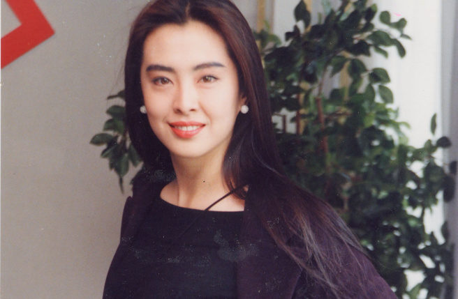 女神王祖贤息影多年，目前定居加拿大，逢年过节会更新社群跟粉丝们打招呼。(中时资料照片)