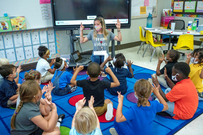 美国5岁以下幼童至今仍不符合新冠疫苗接种资格。（资料照／美联社）