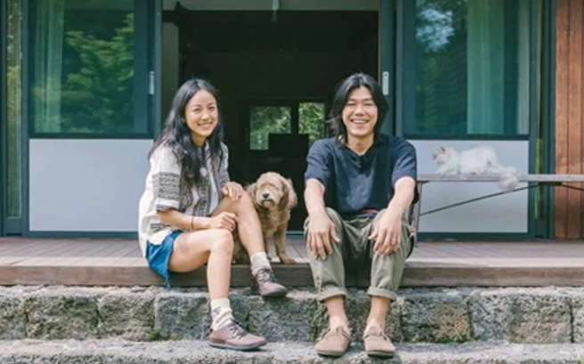 李孝利婚后与老公居住深山庄园，婚姻生活美满。(图/翻摄自instagram「hyorine_official」)