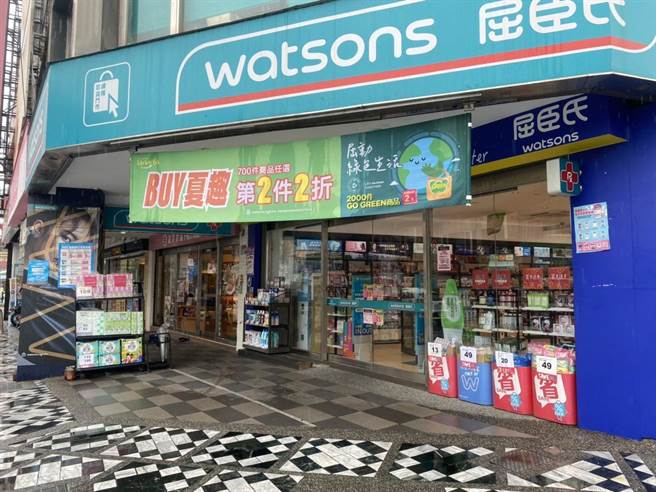 屈臣氏、康是美等药妆店，今（9）开卖亚培快筛试剂，不过花莲多家门市均指出，快筛试剂目前还未到货。（罗亦晽摄）