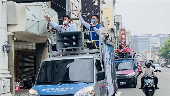 國民黨台南市長參選人謝龍介近日不斷為蔡宗豪站台，引其他擬參選人吃味，認為不公平。（程炳璋攝）