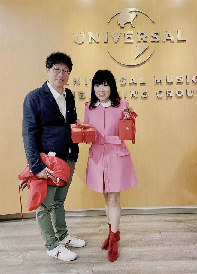 蒋三省（左）与游美龄。（JMS蒋三省音乐提供）