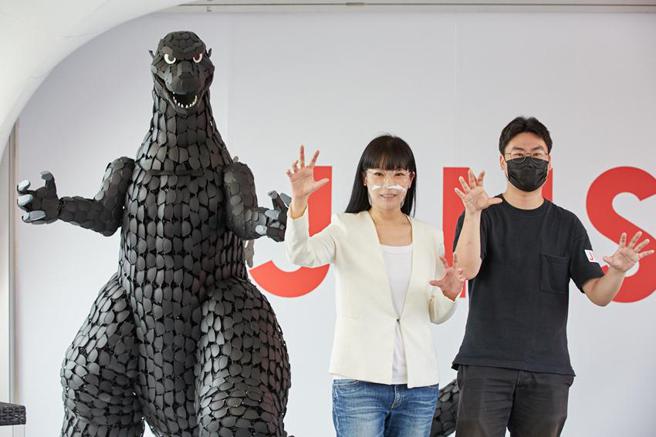 （日本JINS回收1.6万支眼镜打造「哥吉拉」全台巡展／图／JINS提供）