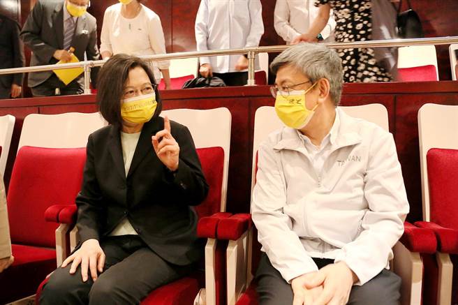 出席李应元纪念音乐会 蔡英文：政治人物的典范。（民进党提供）