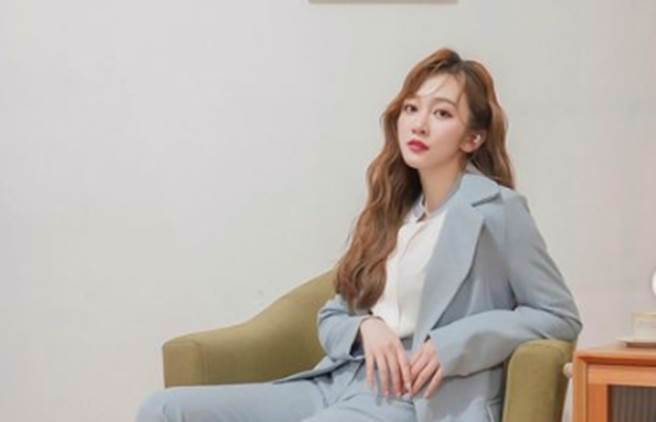 台日混血艺人筱崎泫。（图／取自筱崎泫IG）