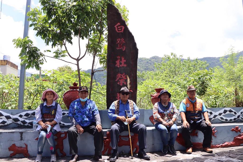 保七總隊日前查獲獵人違法獵熊鷹，並稱黑市1支羽毛叫價6萬，對此，白鷺部落5位傳統領袖怒訴獵人遭汙名化。（謝佳潾攝）