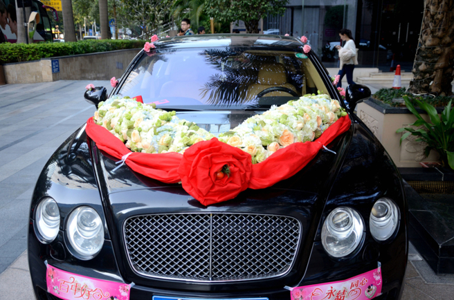 大婚日遭迎娶车队「放鸟」 ，新郎怒告车行侵犯「人格权」赢了。(达志影像)