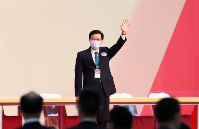 5月8日，李家超当选香港特别行政区第六任行政长官人选。（新华社）