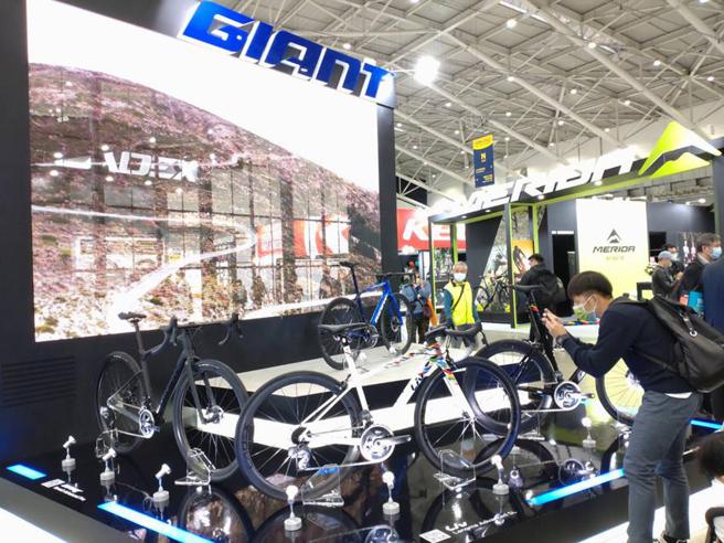 （巨大集團4月營收受到大陸封城影響，年減超過15％。圖／曾麗芳）