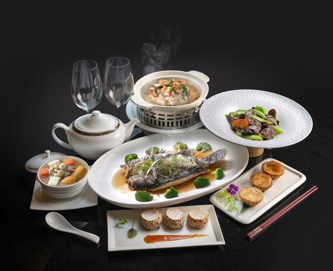 （汉来美食放大绝，祭出用餐单笔满6,888元即送价值14,700元五星饭店住宿券，号称史上空前优惠。图／汉来美食提供）