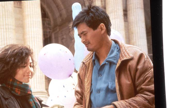 周潤發默默喜歡上身分地位懸殊的鍾楚紅。（甲上提供）