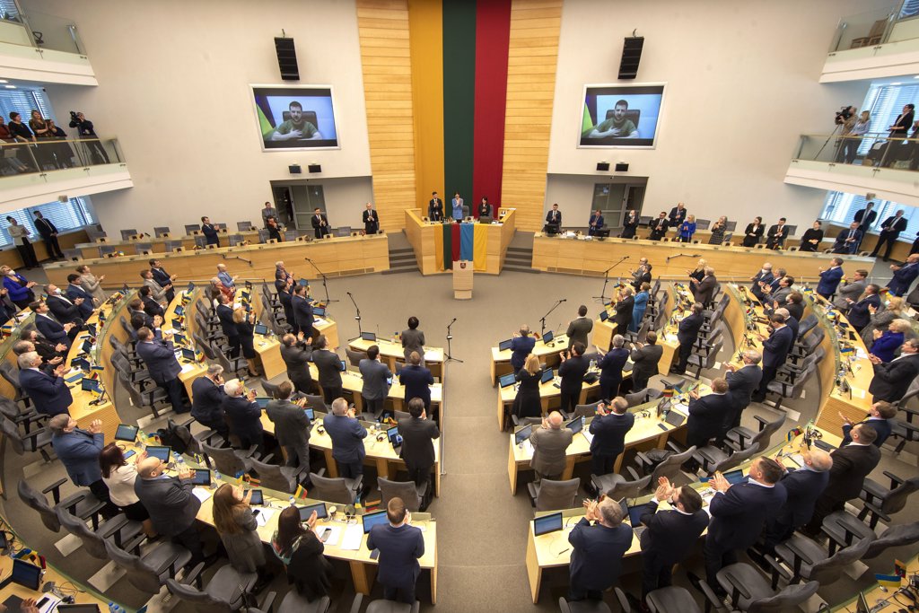 立陶宛议会（图/美联社）(photo:ChinaTimes)