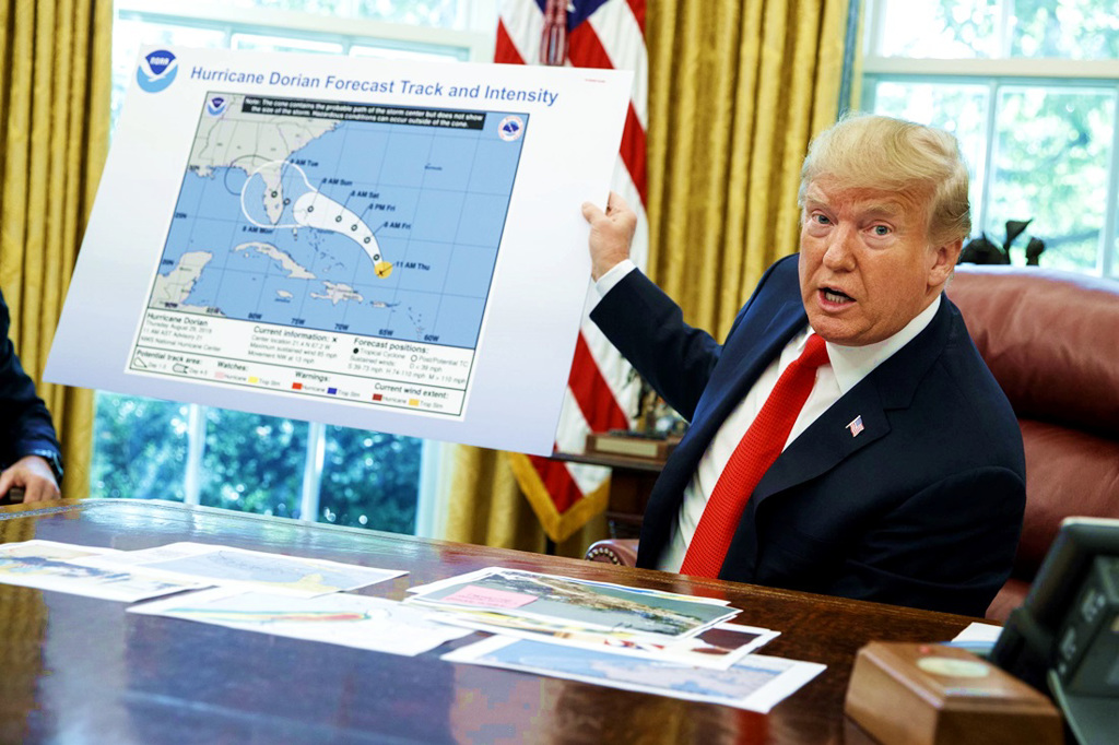 美国前官员爆料，美国前总统川普曾问过中国大陆是否会用飓风攻打美国。（资料照／美联社）(photo:ChinaTimes)