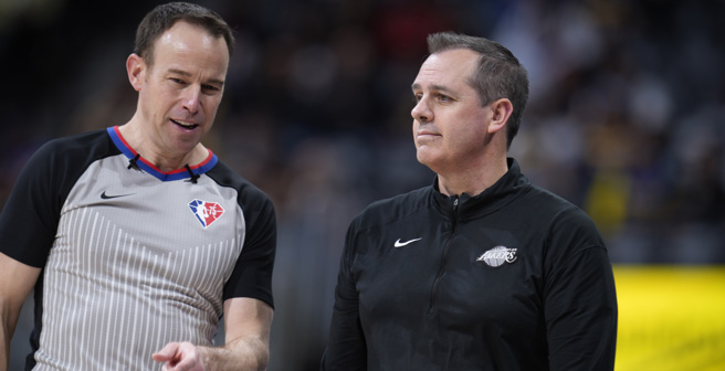 湖人本季相当失败(美联社资料照)