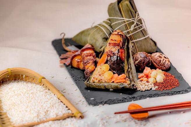 端午粽-鲍鱼薏仁粽。　图：圆山大饭店／提供 